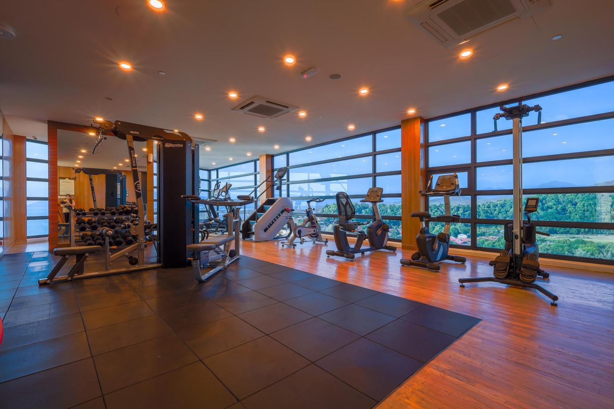 The Riyaz Lavanya Langkawi Pantai Cenang  Exteriör bild The gym at the hotel