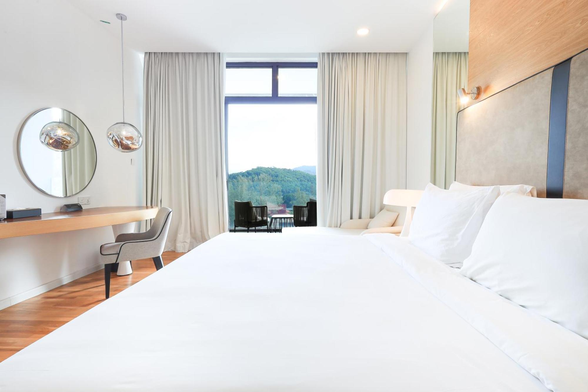 The Riyaz Lavanya Langkawi Pantai Cenang  Exteriör bild Deluxe Room