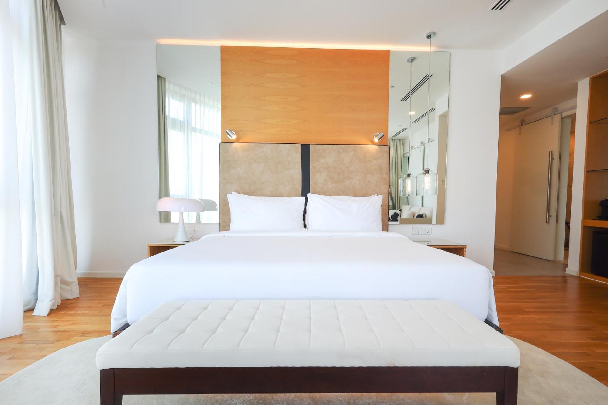 The Riyaz Lavanya Langkawi Pantai Cenang  Exteriör bild A bedroom at the hotel